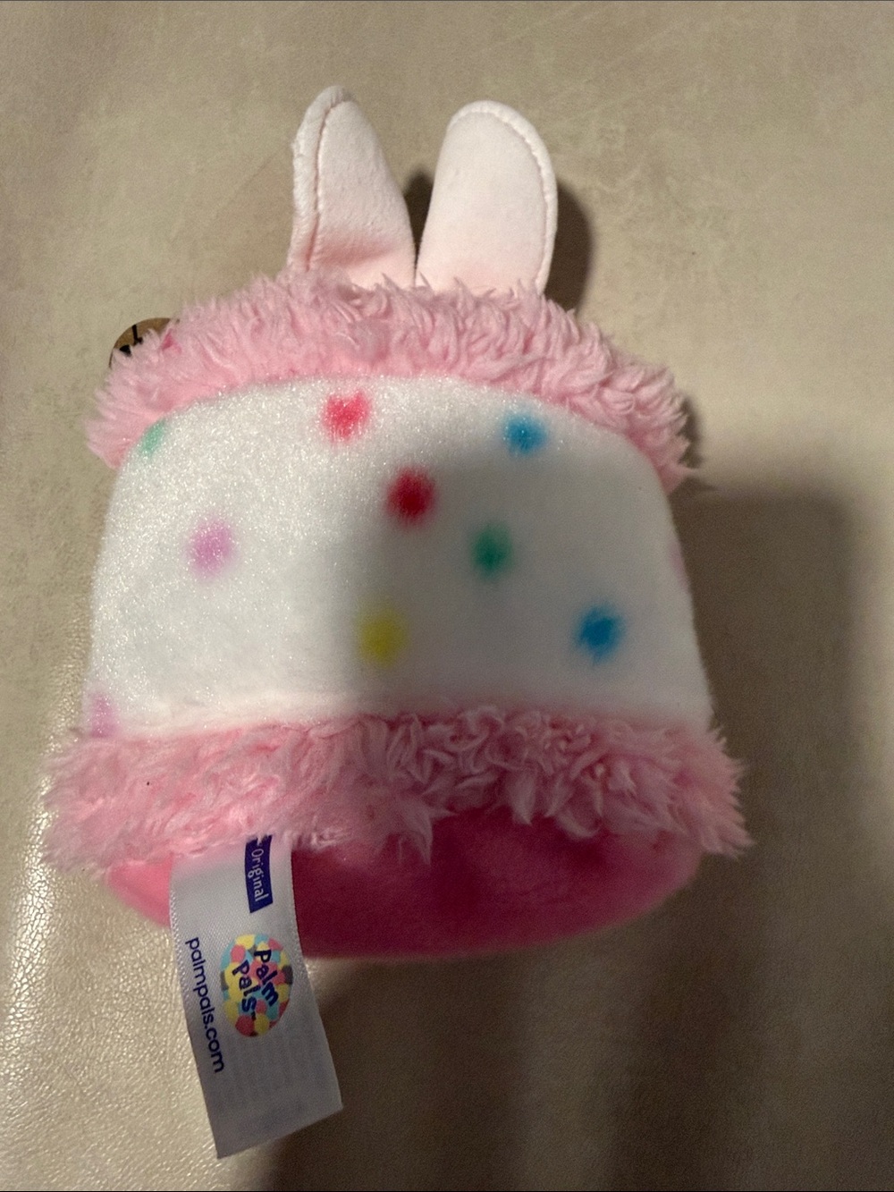 Bunny cake palm pals original - Picture 2 of 4